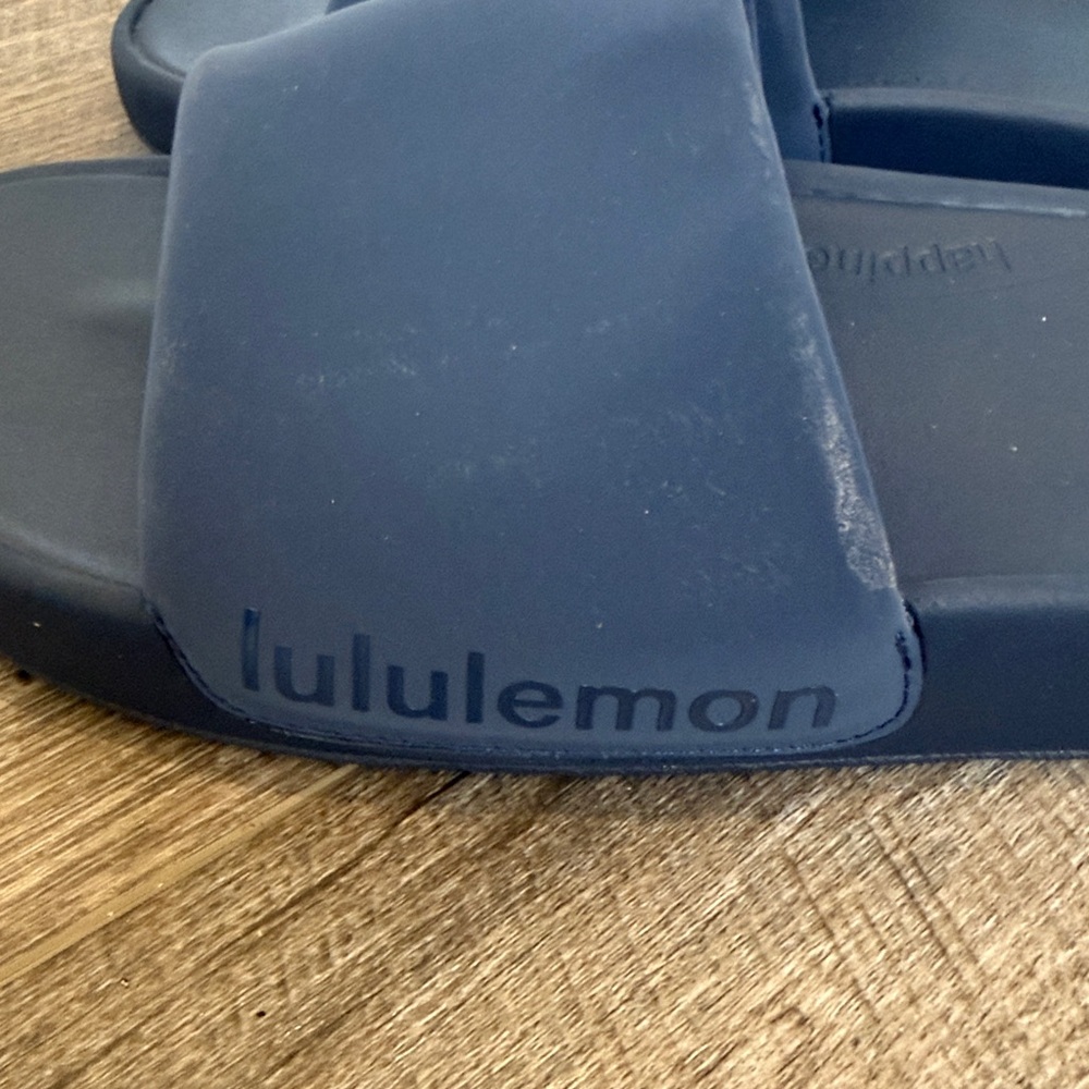 Lululemon Navy Restfeel Slides Size 8 - Picture 3 of 6